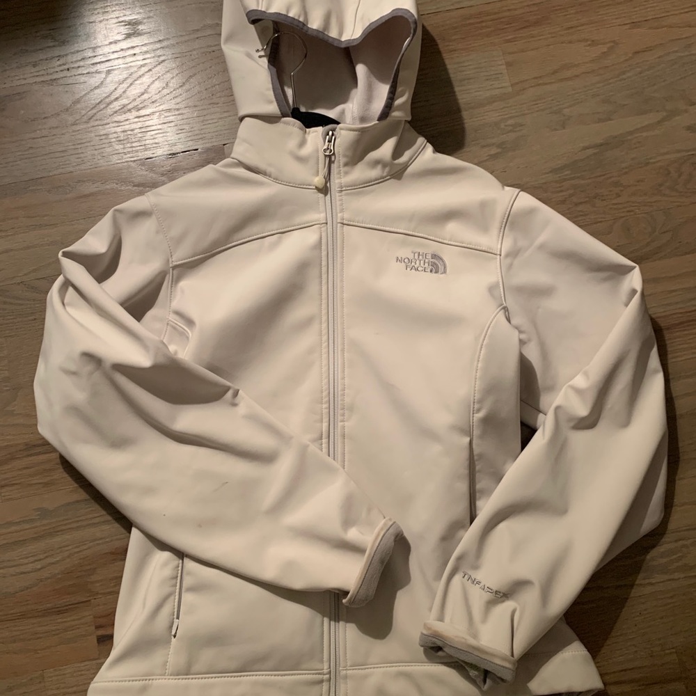 Women’s North Face APEX jacket